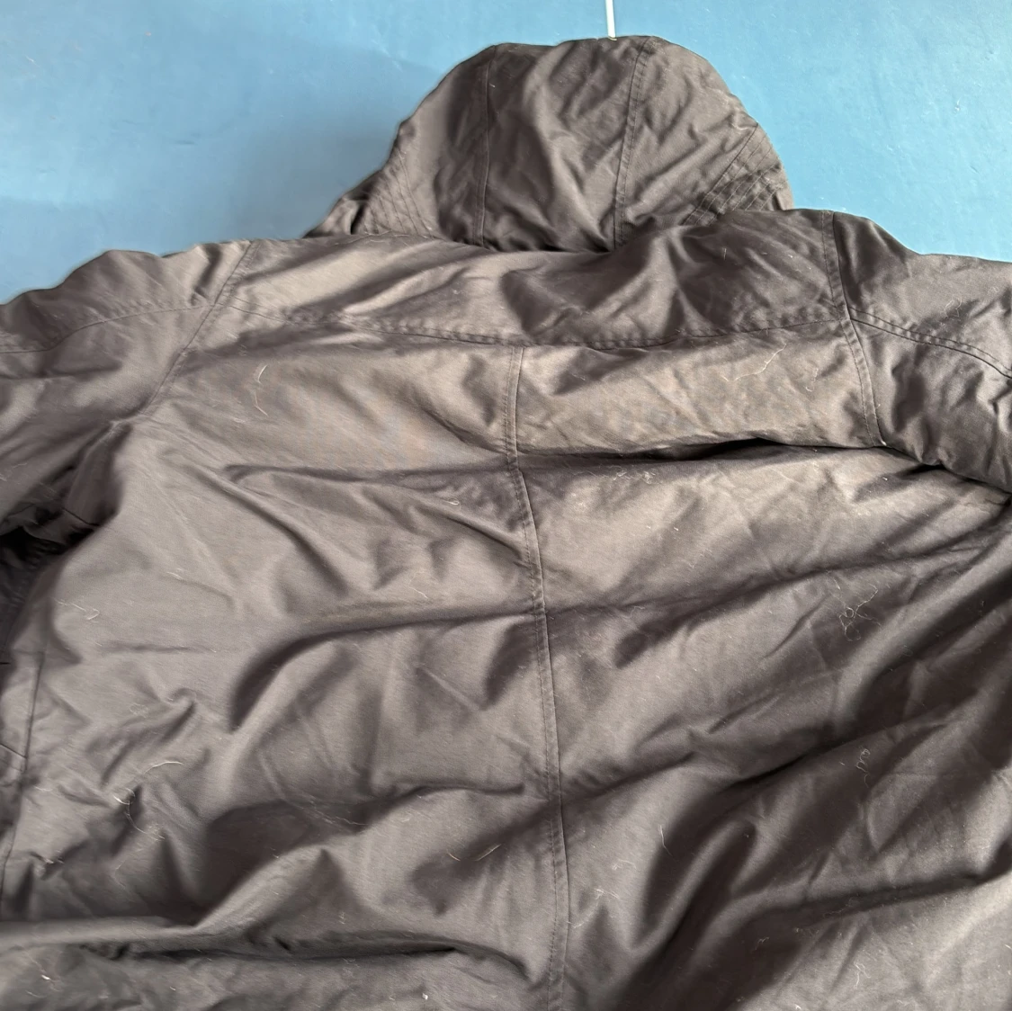 Svart pufferjacka från Peak Performance - 90