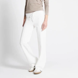 Vita mjukis byxor - Vit mjukis byxa från lager 157, aldrig använda 