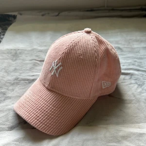 New era keps  - Nyskick. 