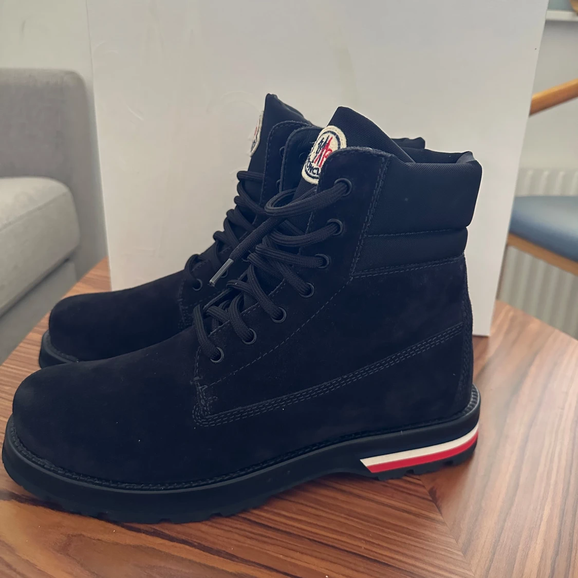 Moncler skor herr - 91