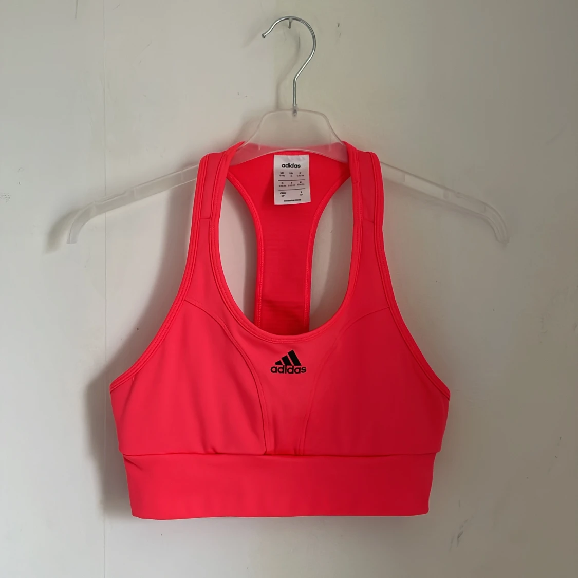 Rosa sporttopp från Adidas