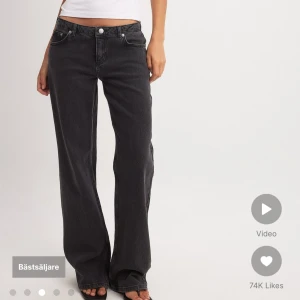 Jeans - Intressekoll på dessa jeans, använda en gång pga för små, nypris 699