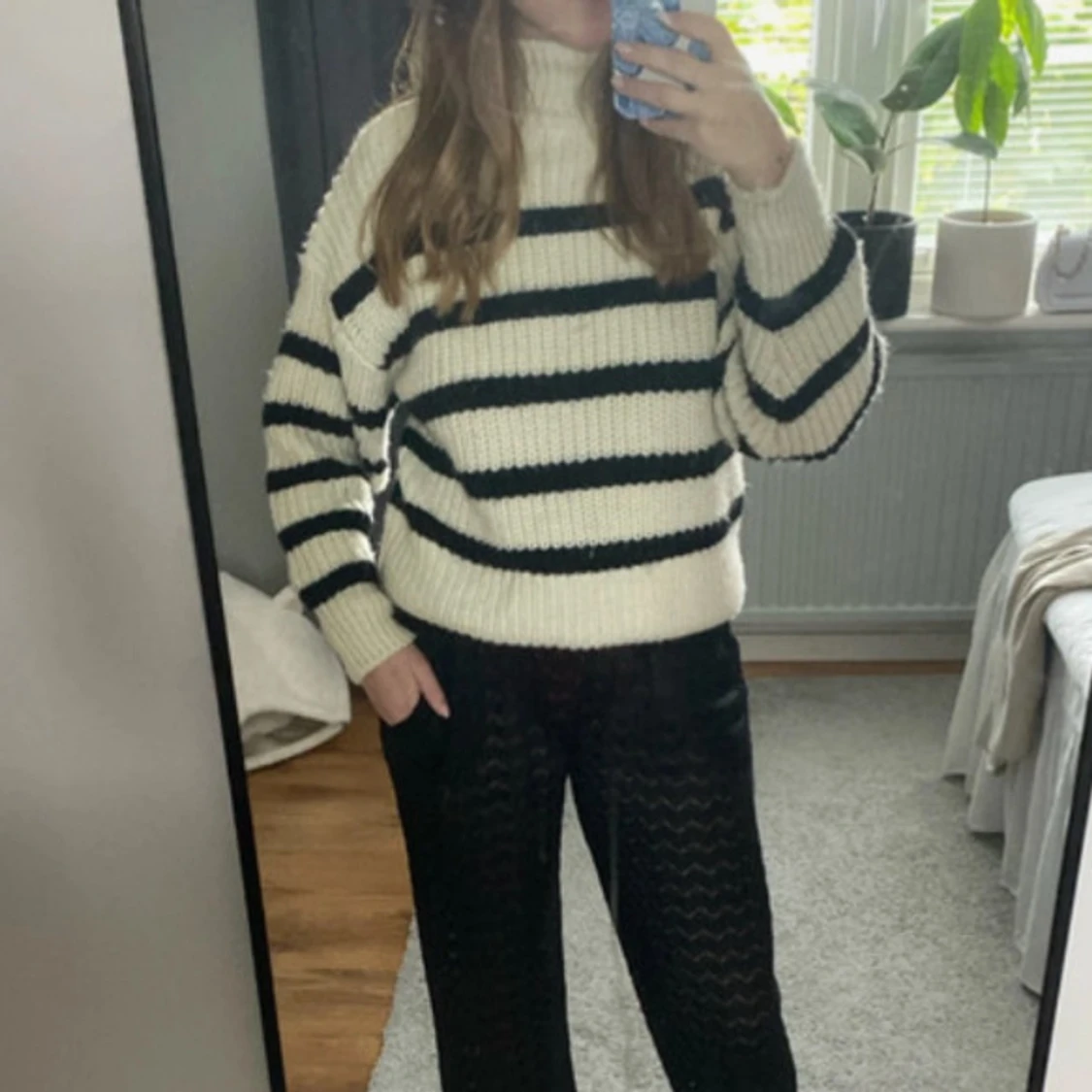 Randig stickad tröja med halvpolo från hm - 43