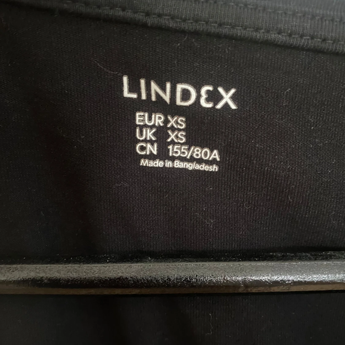 Svart långärmad tröja från Lindex - 92