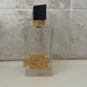 YSL libre 90ml - 90 ml så kanske 40ml kvar 