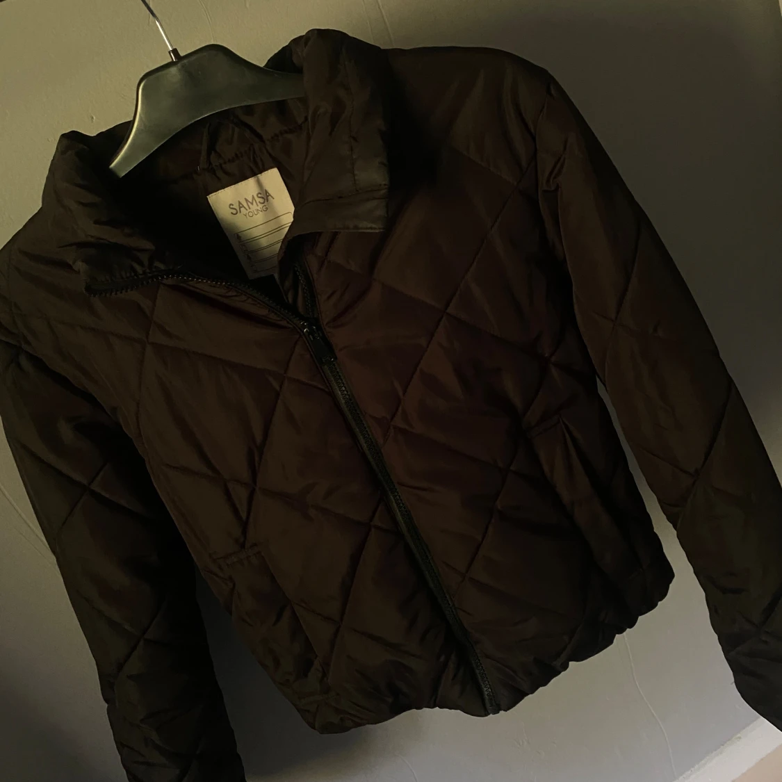Svart quiltad jacka från SAMSA - 93