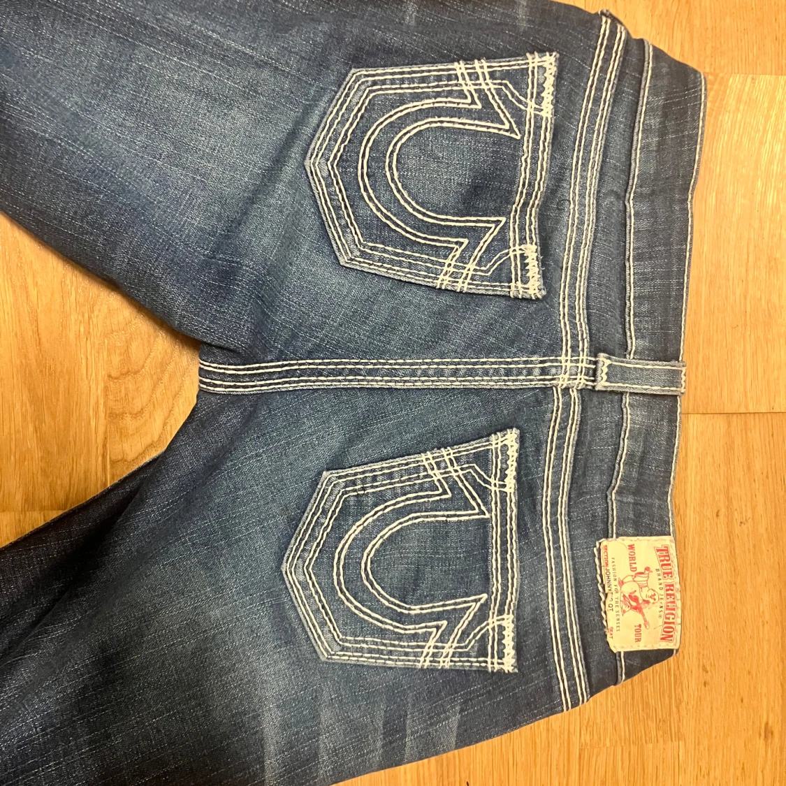 True religion - 93