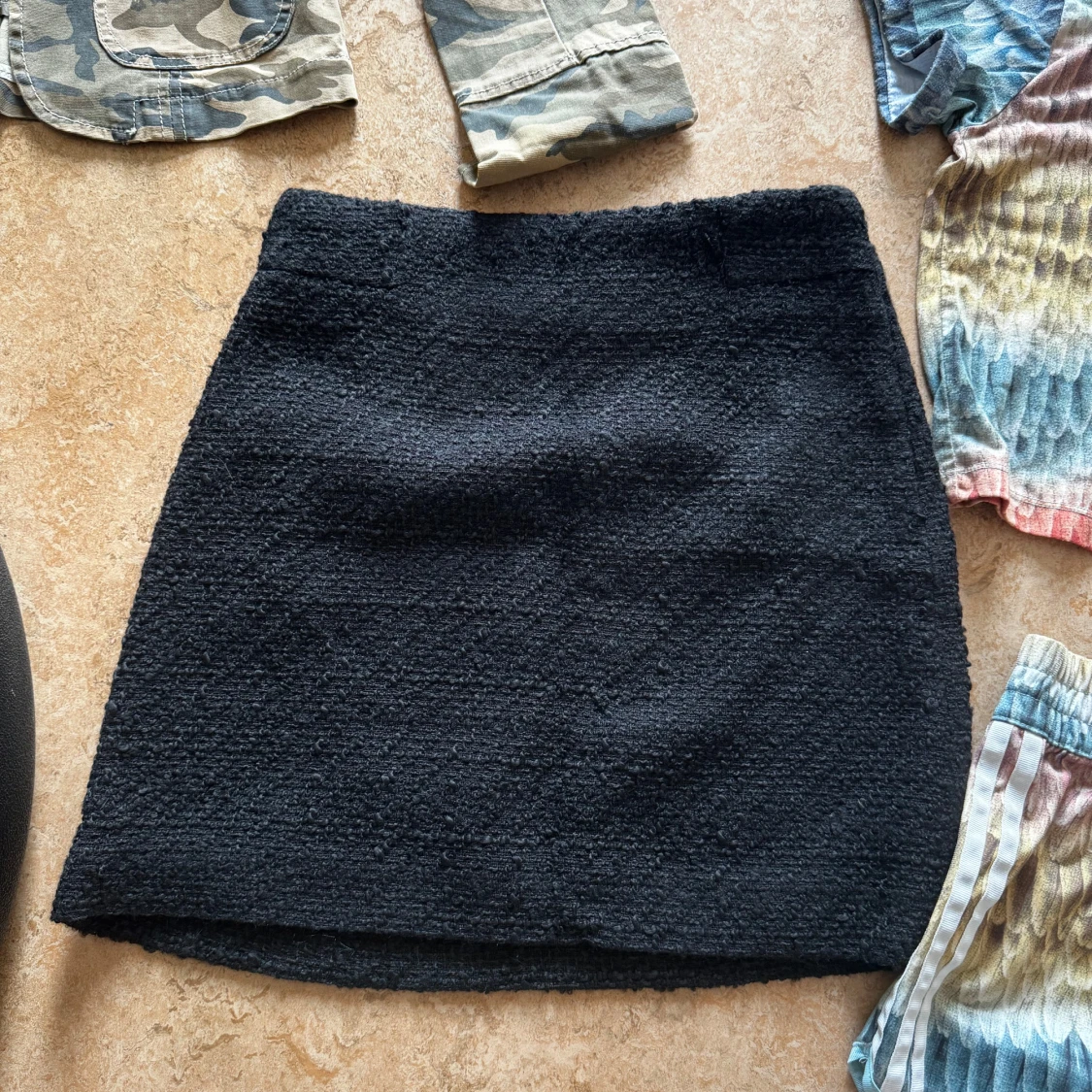 UTFÖRSÄLJNING: Alpha Industries, MNG, Bondelid m.m. Damkläder Tjej jacka tröja camo klänning kjol - 4