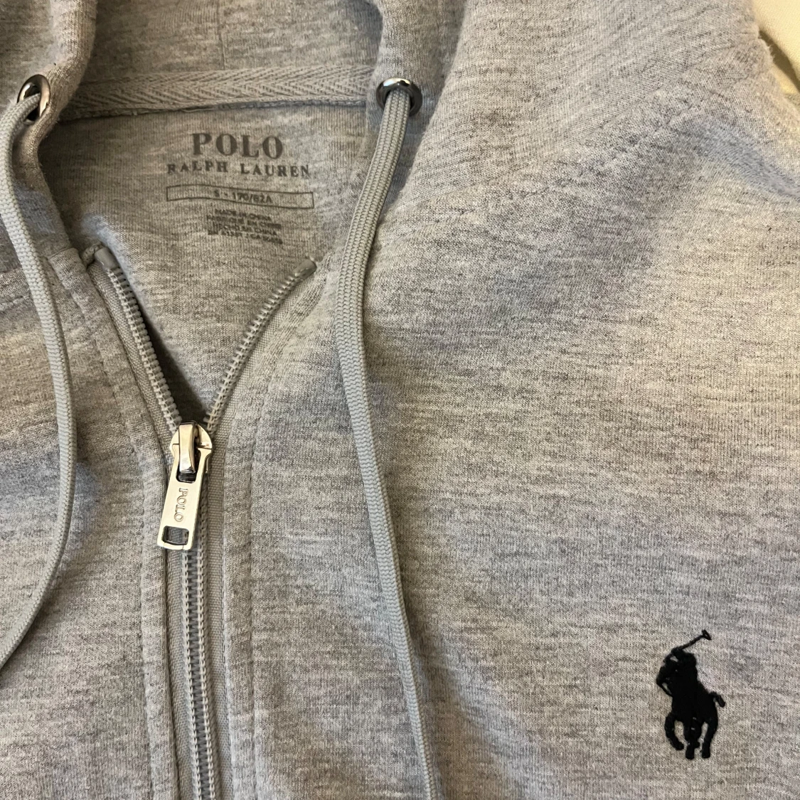 Grå Ralph Lauren zip up - 90