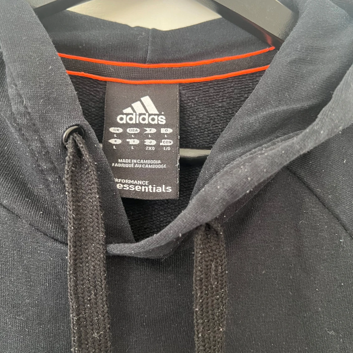 Svart hoodie från Adidas - 91