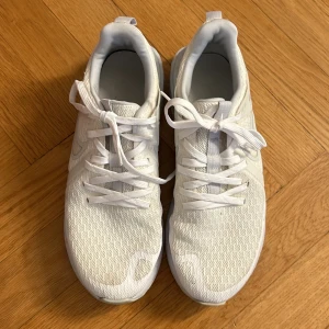 Nike sneakers  - Jätte bra skick! Pris kan diskuteras 