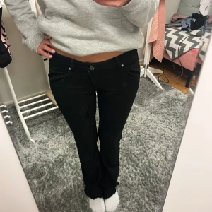 Jeans - Jätte snygga lågmidjade jeans! 