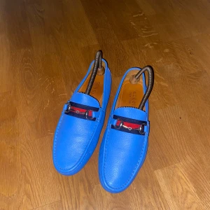 Gucci loafers - Snygga Gucci loafers i bra skick och pris 