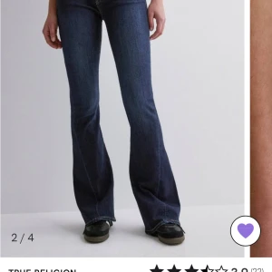 True Religion Jeans🙌 - Säljer mina helt oanvända jeans från True Religion. Säljer då jag inte använder dem. De är köpta på Nelly för 1299kr. Skriv om ni har några fler frågor😊