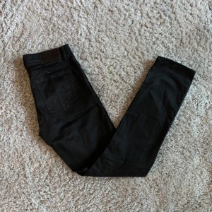 Tiger of Sweden jeans  - Ett par jeans från Tiger of Sweden i stl. 31/34. Hör av dig vid minsta fundering eller fråga;)