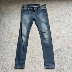 Diesel jeans - Diesel jeans. Storlek 30-30. Slim/skinny fit.