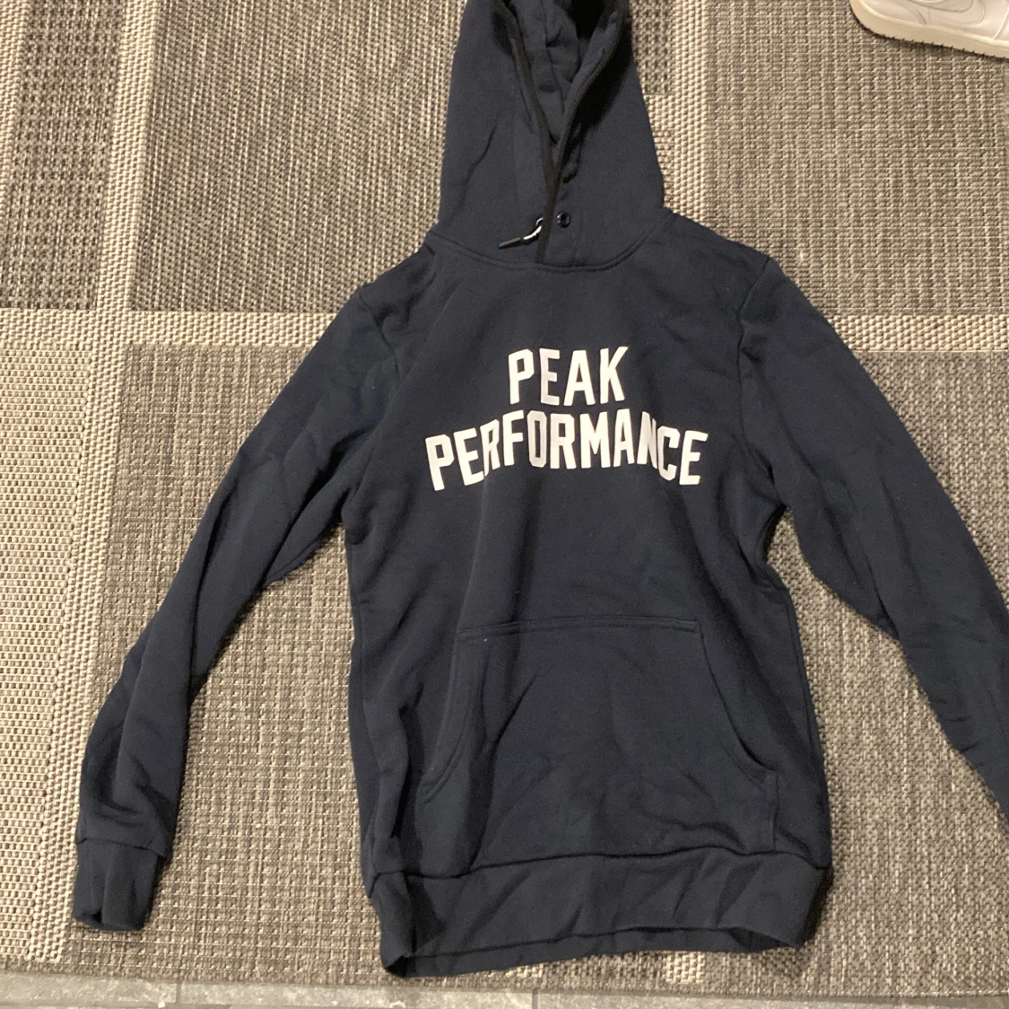 Peak performance hoodie