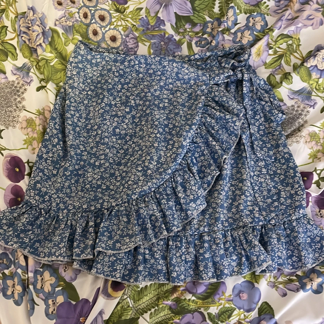 Blå blommig omlottkjol från SHEIN