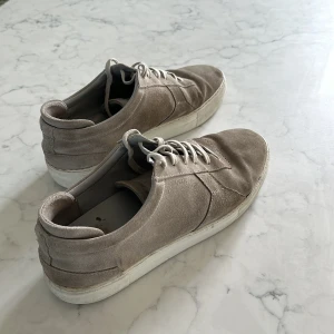 Arigato - Arigatos i storlek 46 .