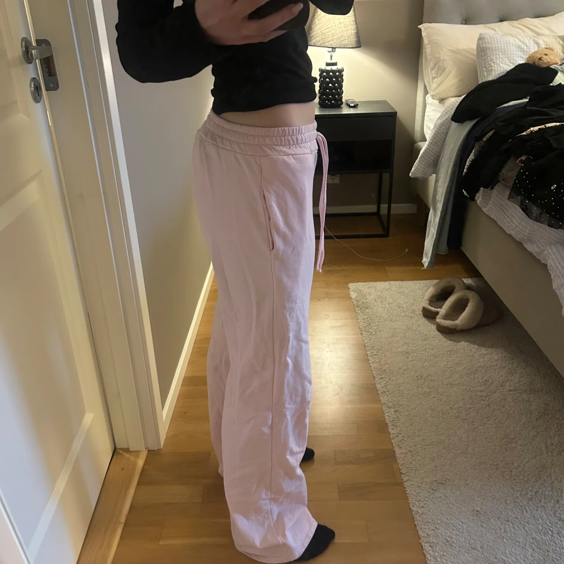 Lågmidjade mjukisbyxor - 1