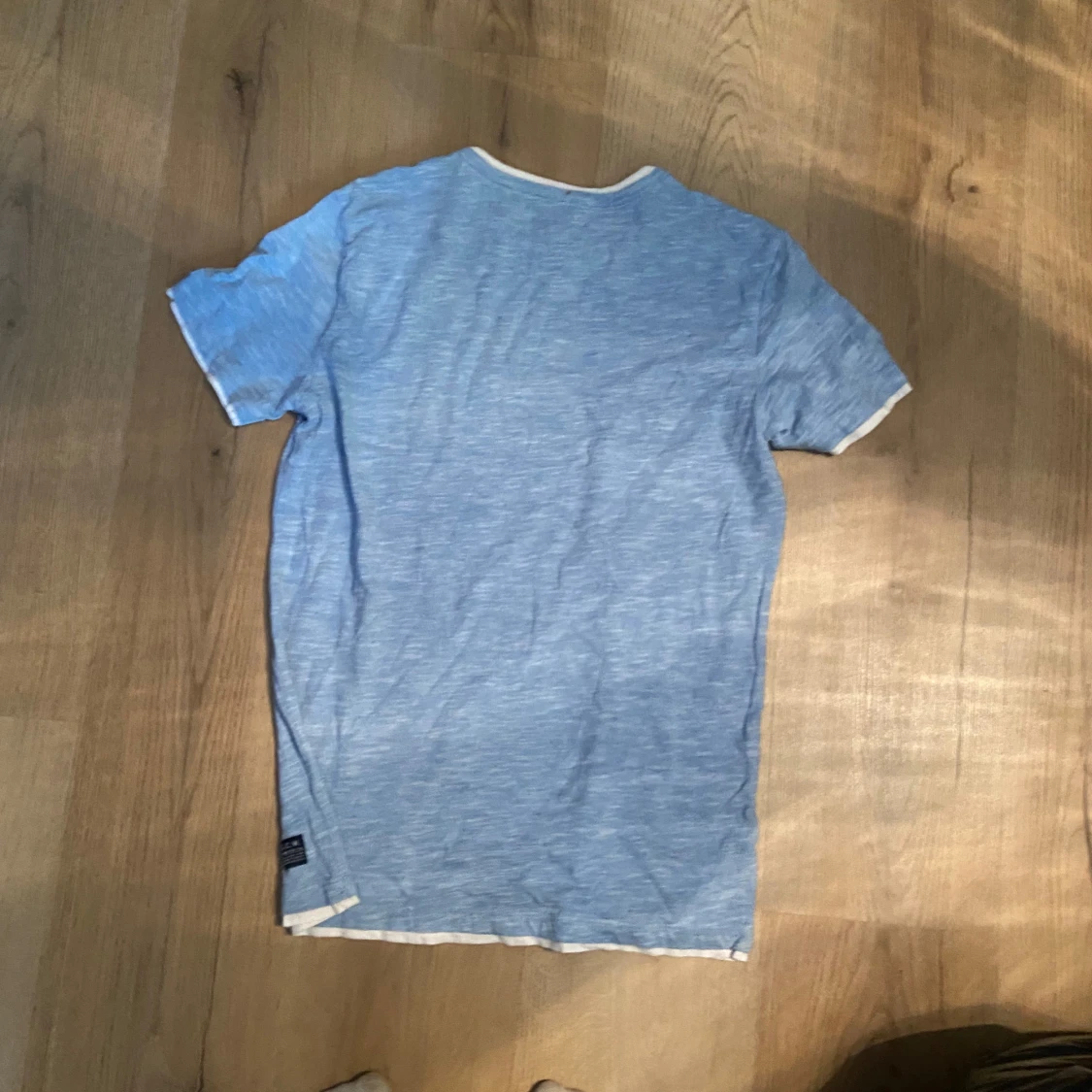 Blå t-shirt från S.C.W. - 2