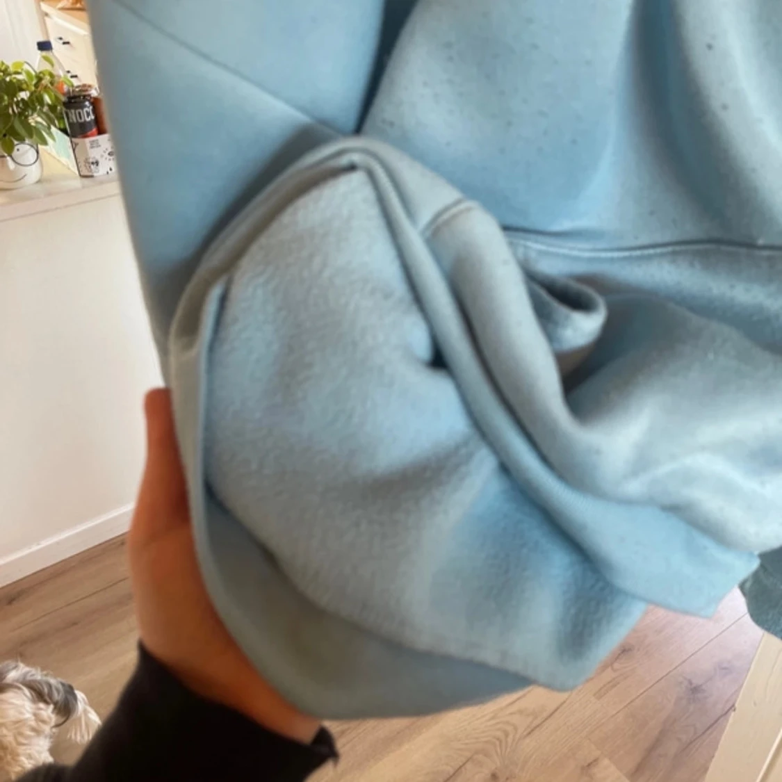 Ljusblå hoodie från Shein - 4