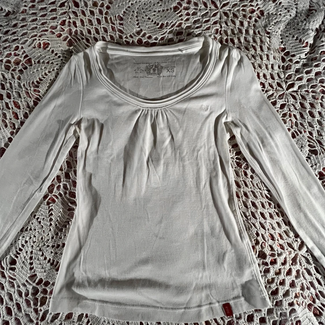 Vit långärmad topp - 1