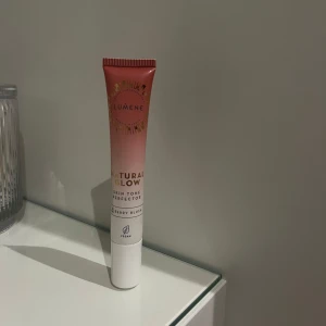 Lumene blush  - Kräm blush. ”4 berry blush” 💗 Aldrig använd! 