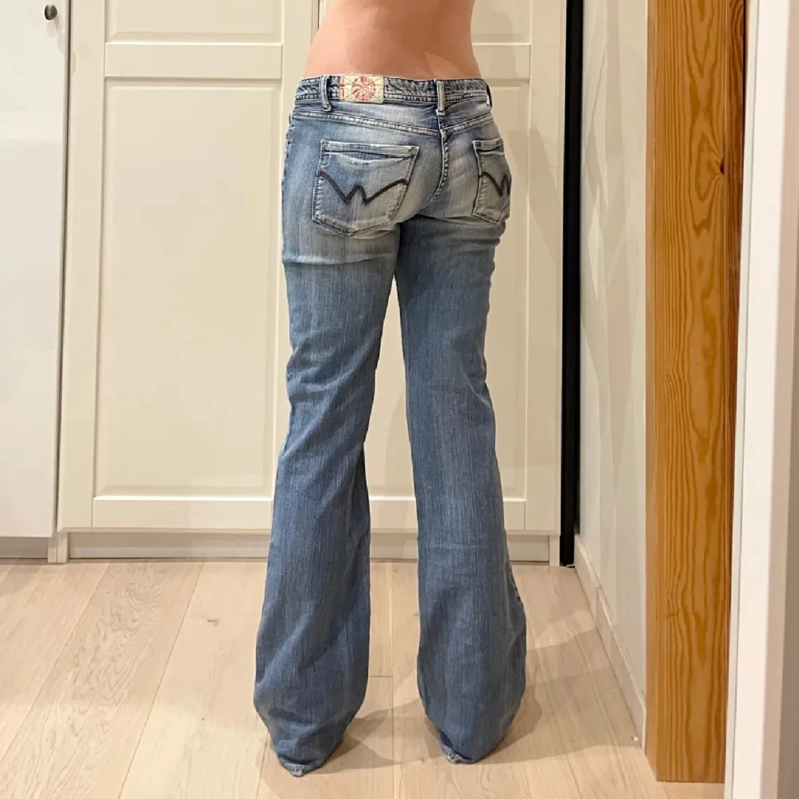 bootcut jeans