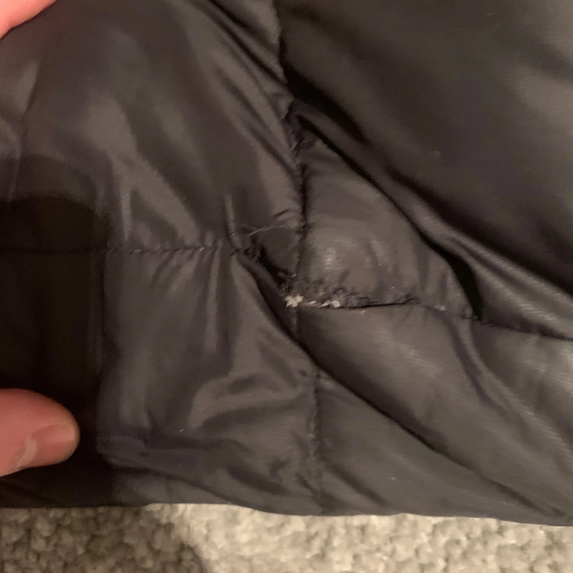 Svart dunjacka från Sail racing  - 92