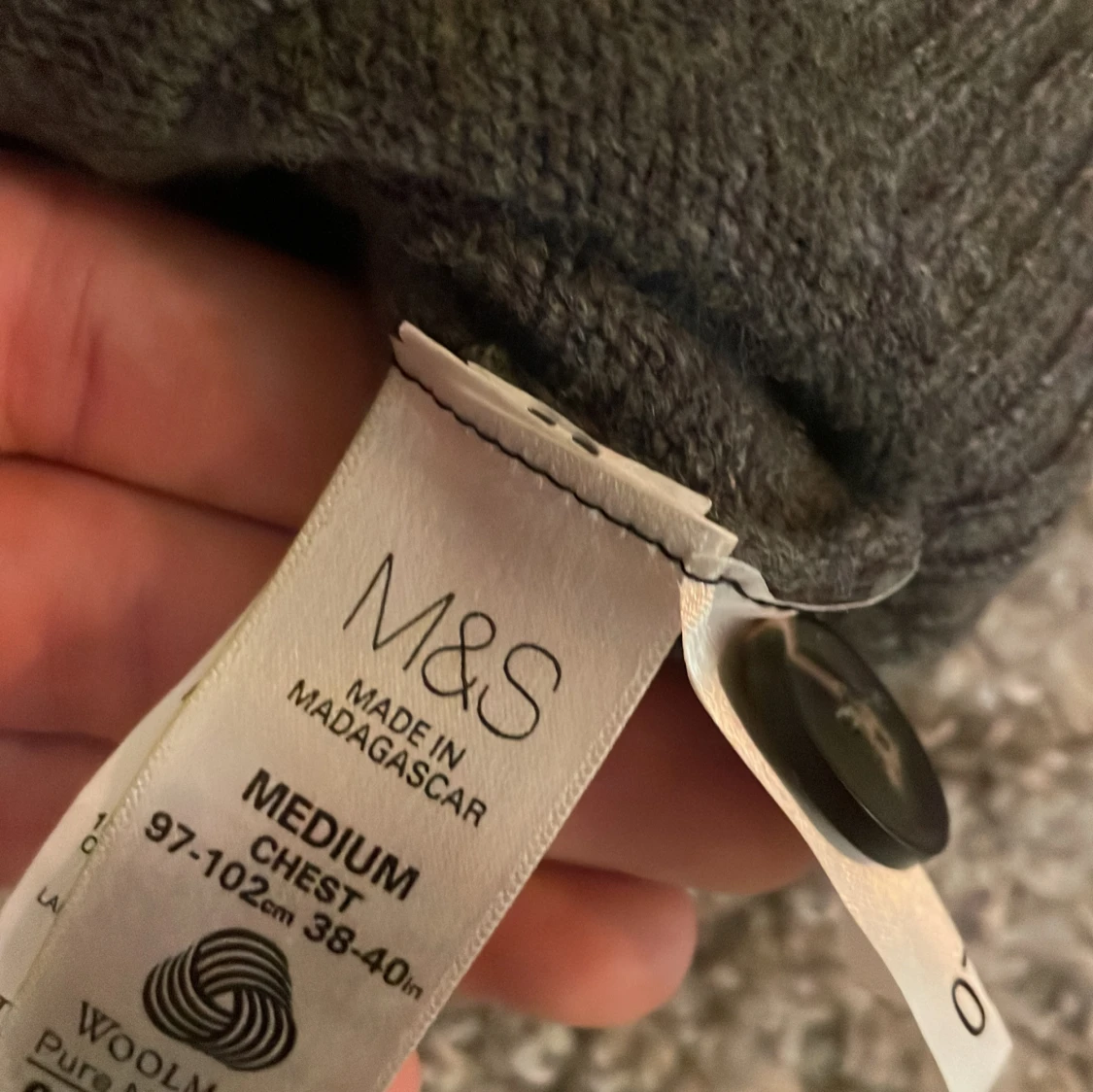 Stickad cardigan  - 93