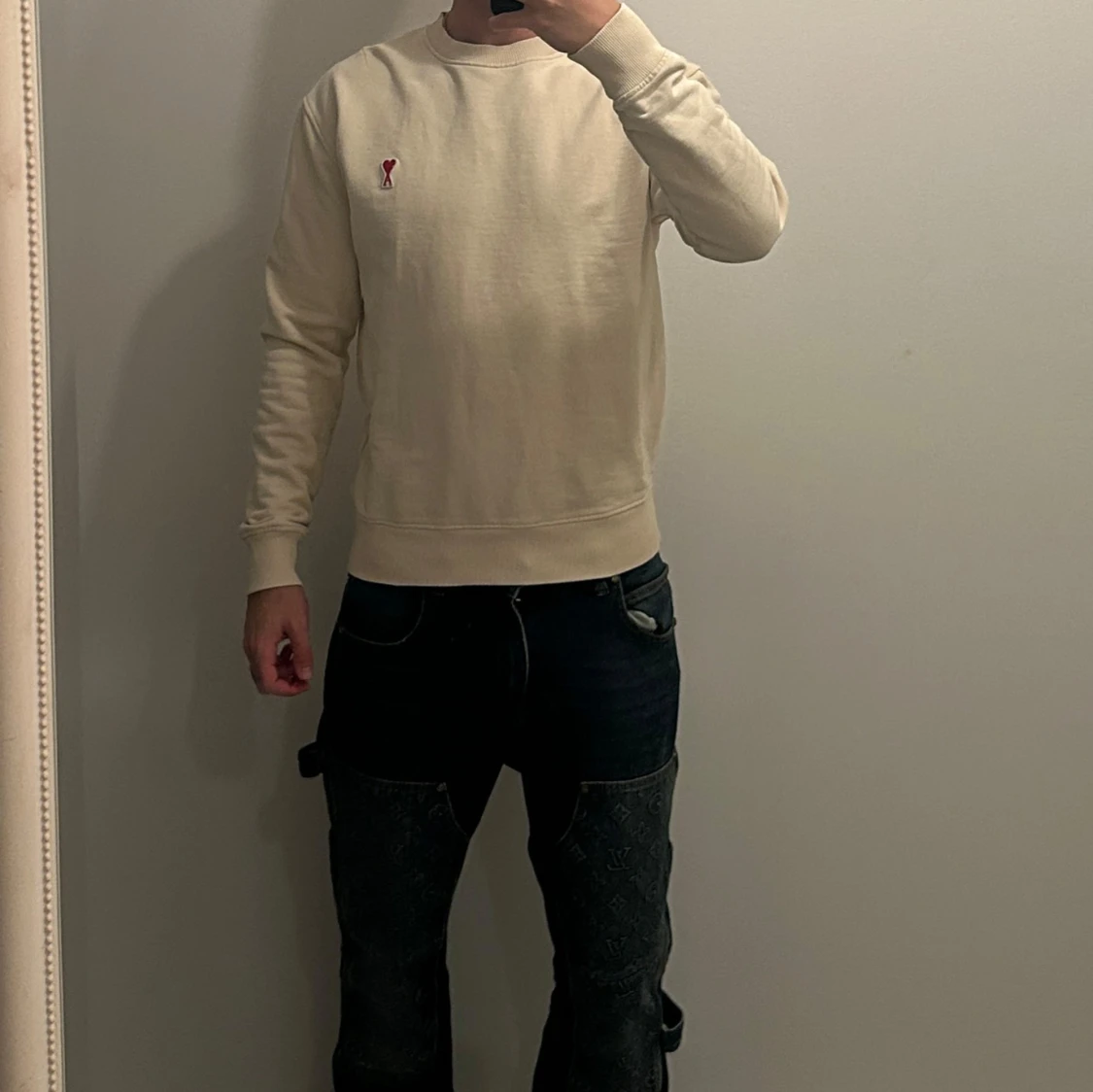 Beige tröja med röd detalj från AMI - 90