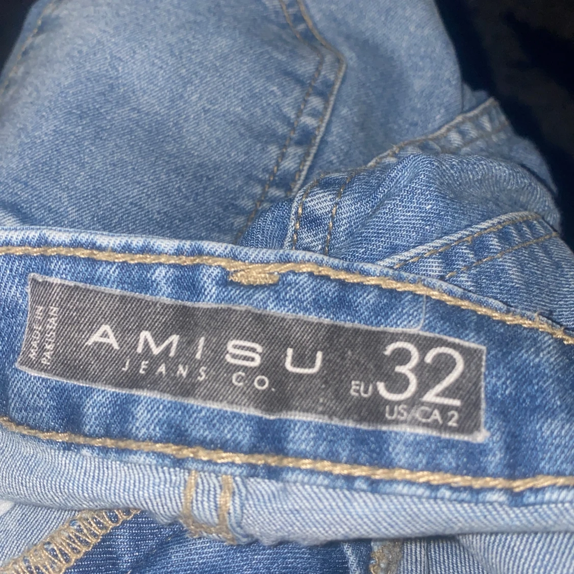 Blå jeans från Amisu - 91