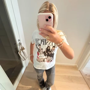 Gossip girl tröja - Gossip girl tshirt, aldrig använd💕Pris går att diskutera 