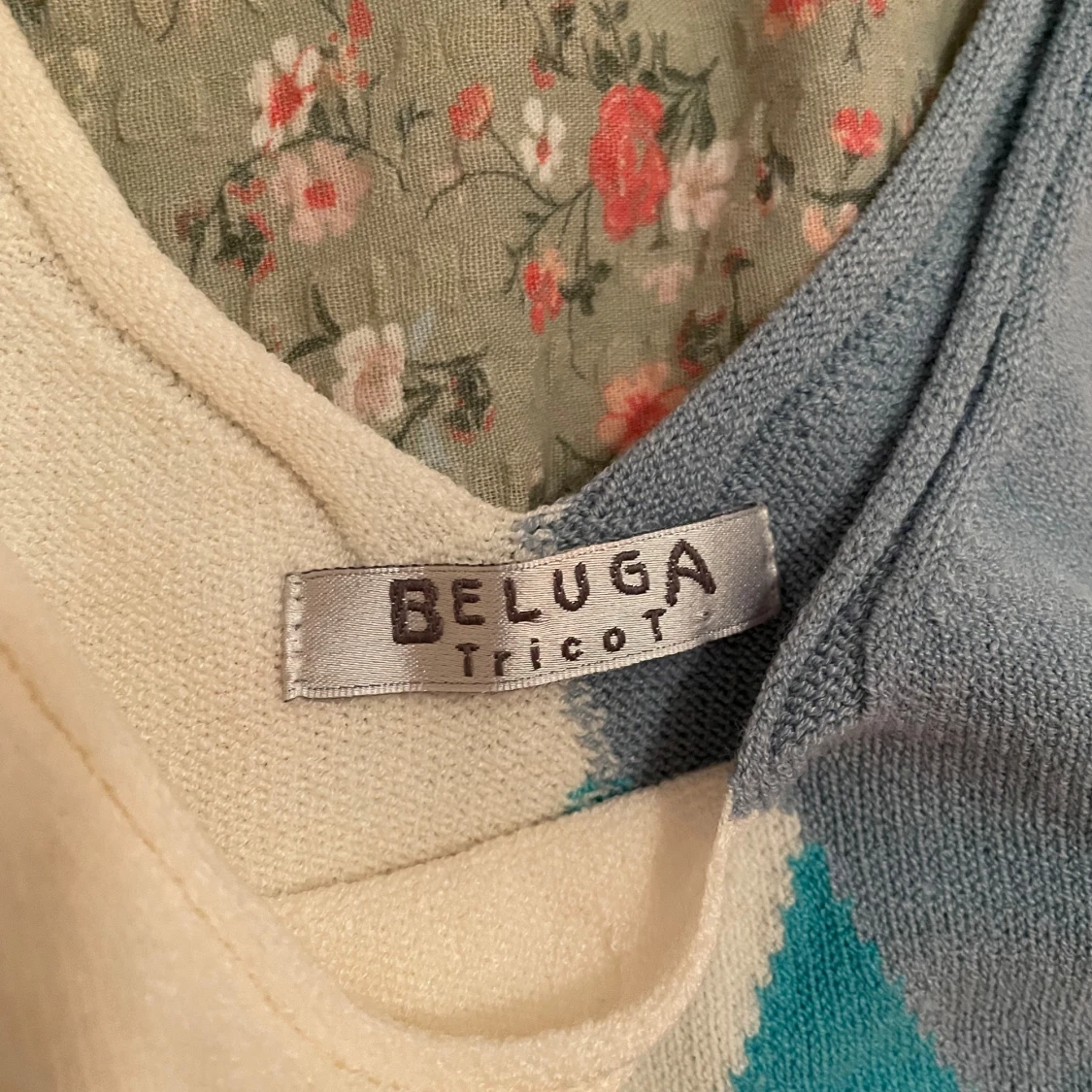 Top med olika färger  - 90