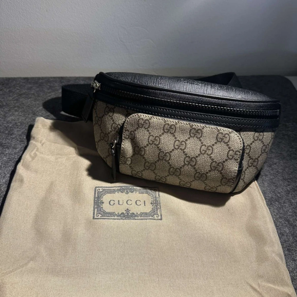 Gucci beltbag - 90