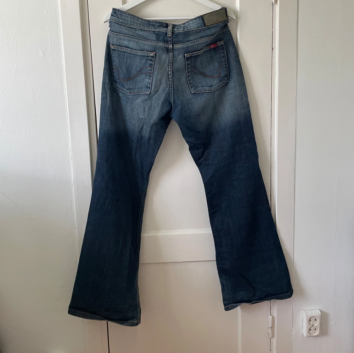 Blå bootcut jeans från ONLY - 90