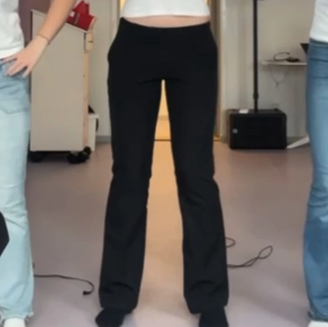 Lågmidjade kostymbyxor - 90