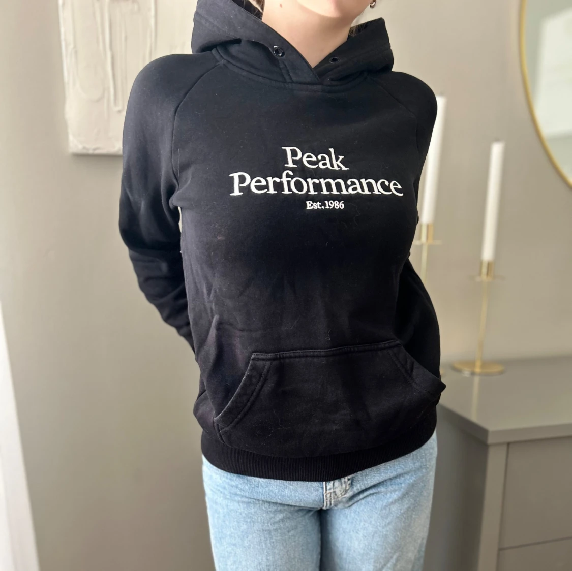 Peak performance hoodie svart