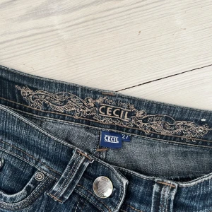 Jeans  - Skitsnygga jeans! Skriv vid frågor, priset går att diskutera ❤️