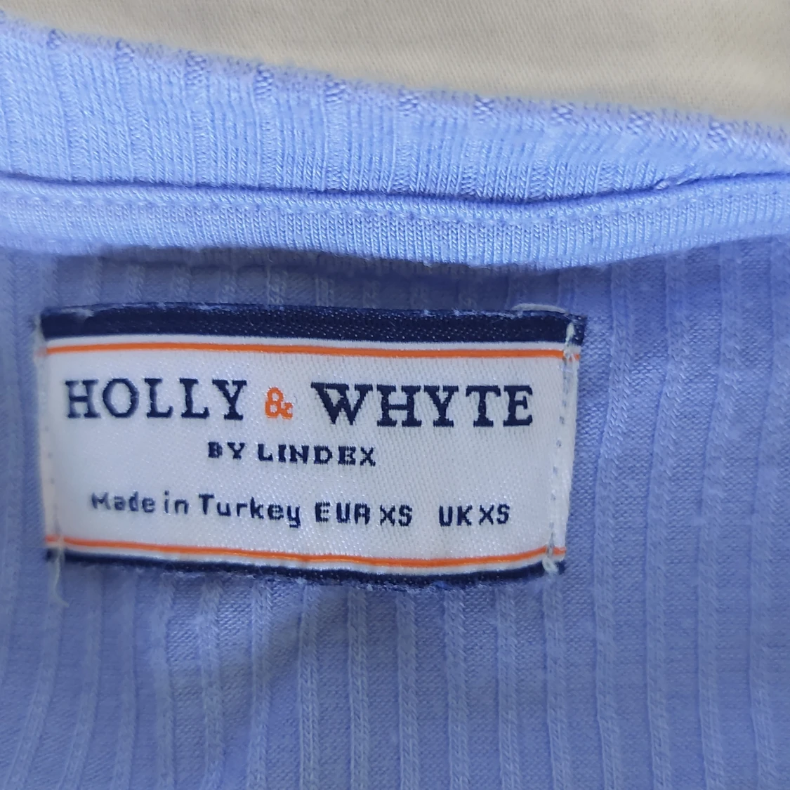 Ljusblå topp från Holly & Whyte - 92