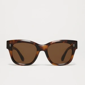 Bruna solglasögon från chimi - Snygga solglasögon med sköldpaddsmönster och bruna linser! Nypris 1350kr, knappt använda🌟 Man får med orginalförpackning 