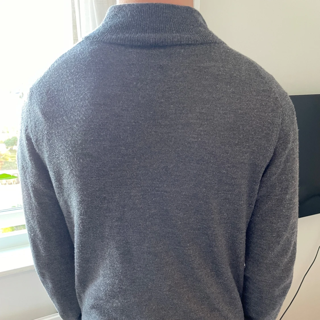 Grå merinoulltröja från These Glory Days - 90