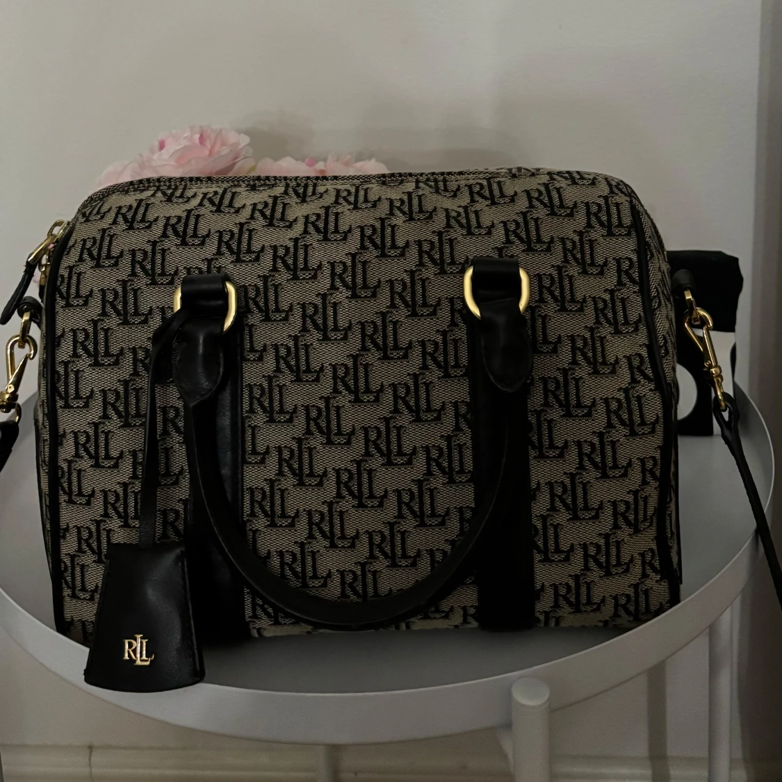 Mönstrad väska från Lauren Ralph Lauren