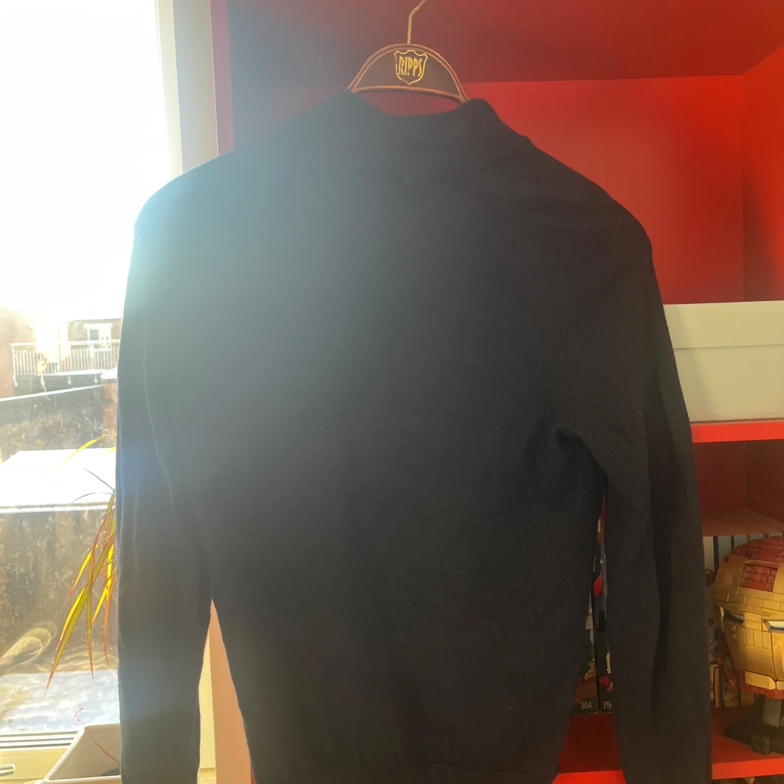 Mörkblå ulltröja från Morris - 90