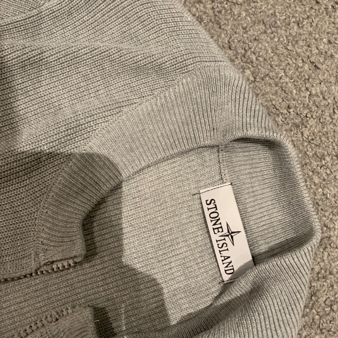 Grå kofta från Stone Island - 2