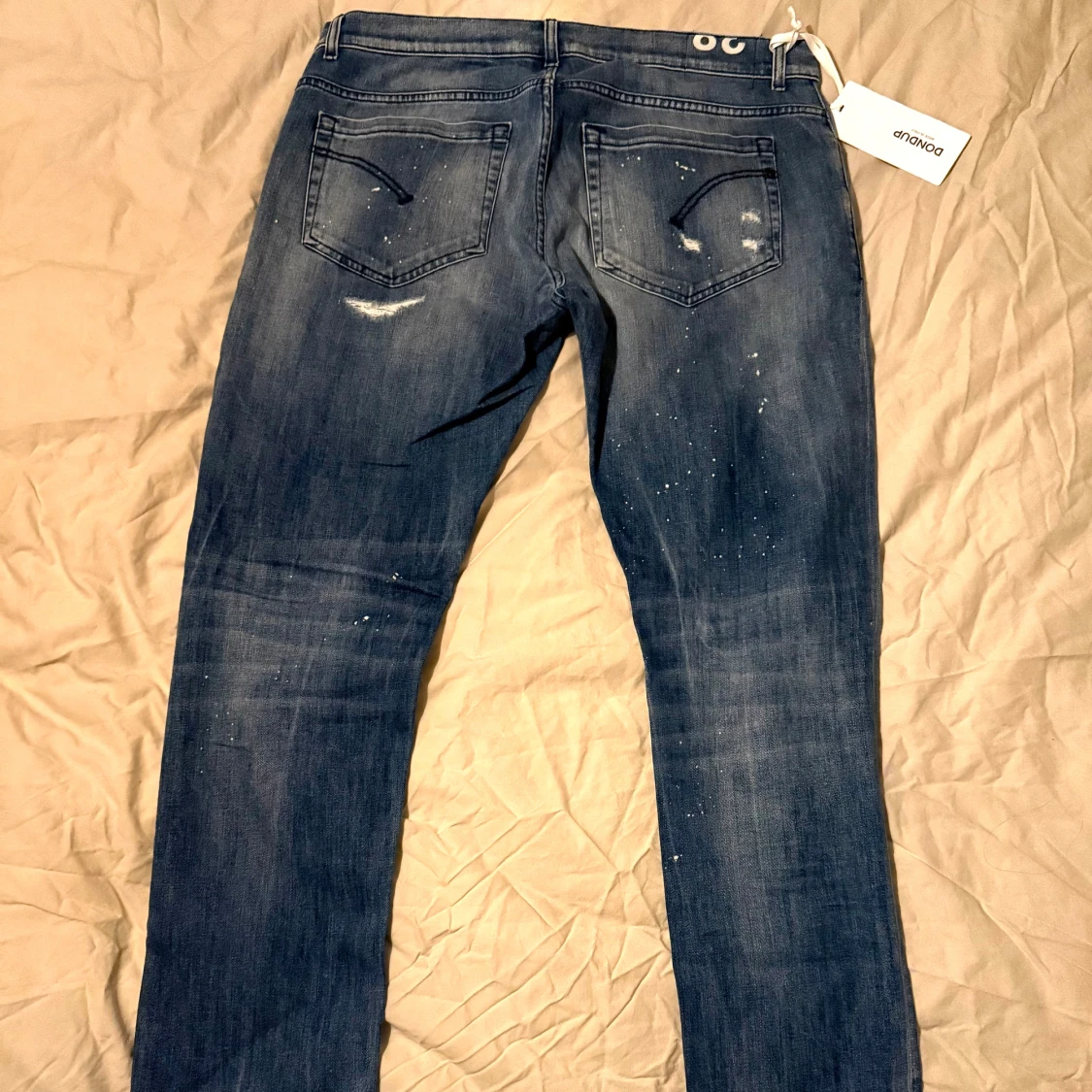 Blå jeans med slitningar från dondup, storlek 38 - 1