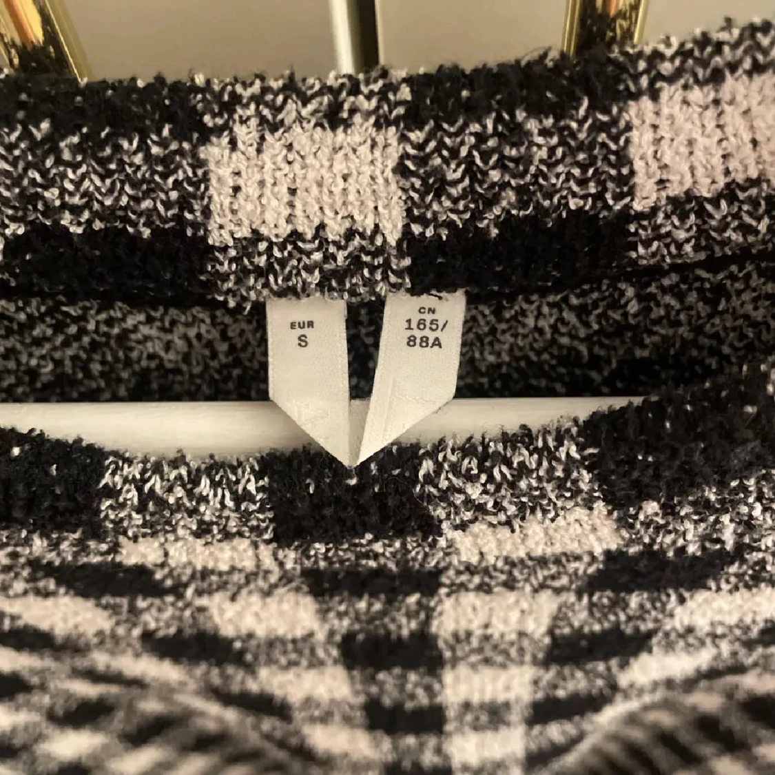  rutig stickad tröja - 2