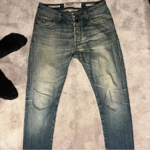Jacob Cohen Jeans - Jacob Cohen jeans | Modell: Nick 622 ( slim ) | Storlek: w31 | Skick: 9/10/10 | Nypris: ca 5000kr | Alltid snabb frakt! | Tveka inte att höra av er vid minsta lilla intresse eller fundering!🙌