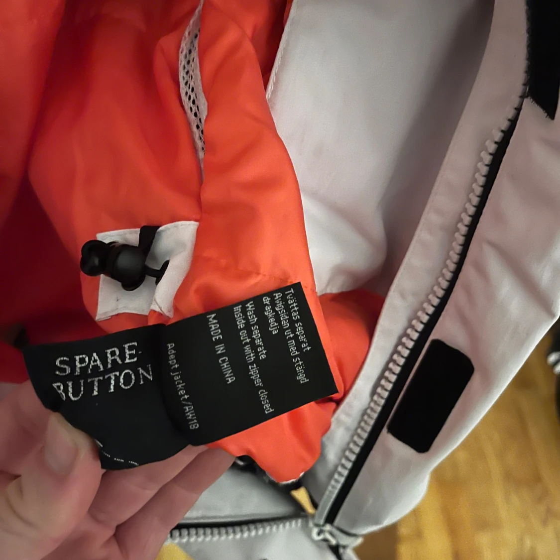 Svart och vit jacka från Dope - 4